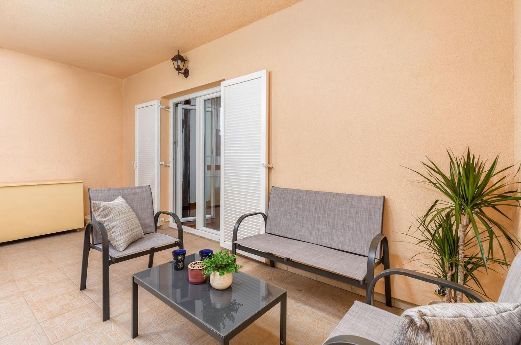 Apartment Buneta With Relaxing Outdoor Area Ližnjan 외부 사진